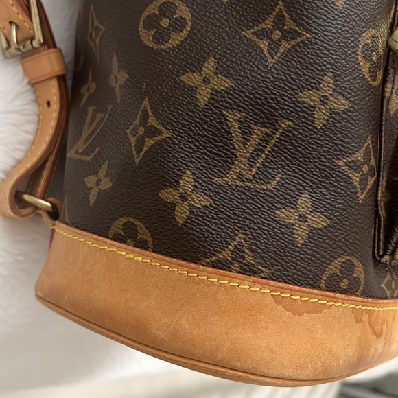 EUC Louis Vuitton Monogram Montsouris GM Backpack main image 10